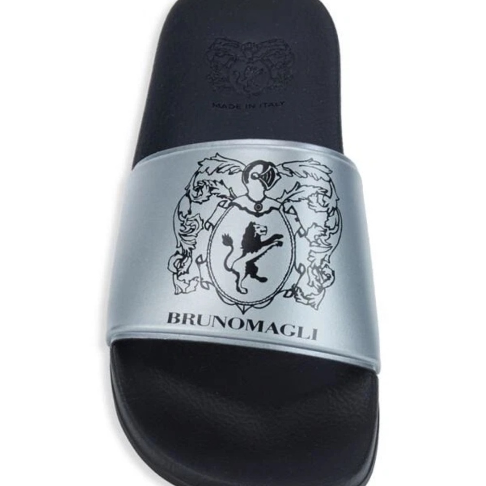 Bruno Magli Men's Silver and Black Crest Slides - Picture 5 of 7